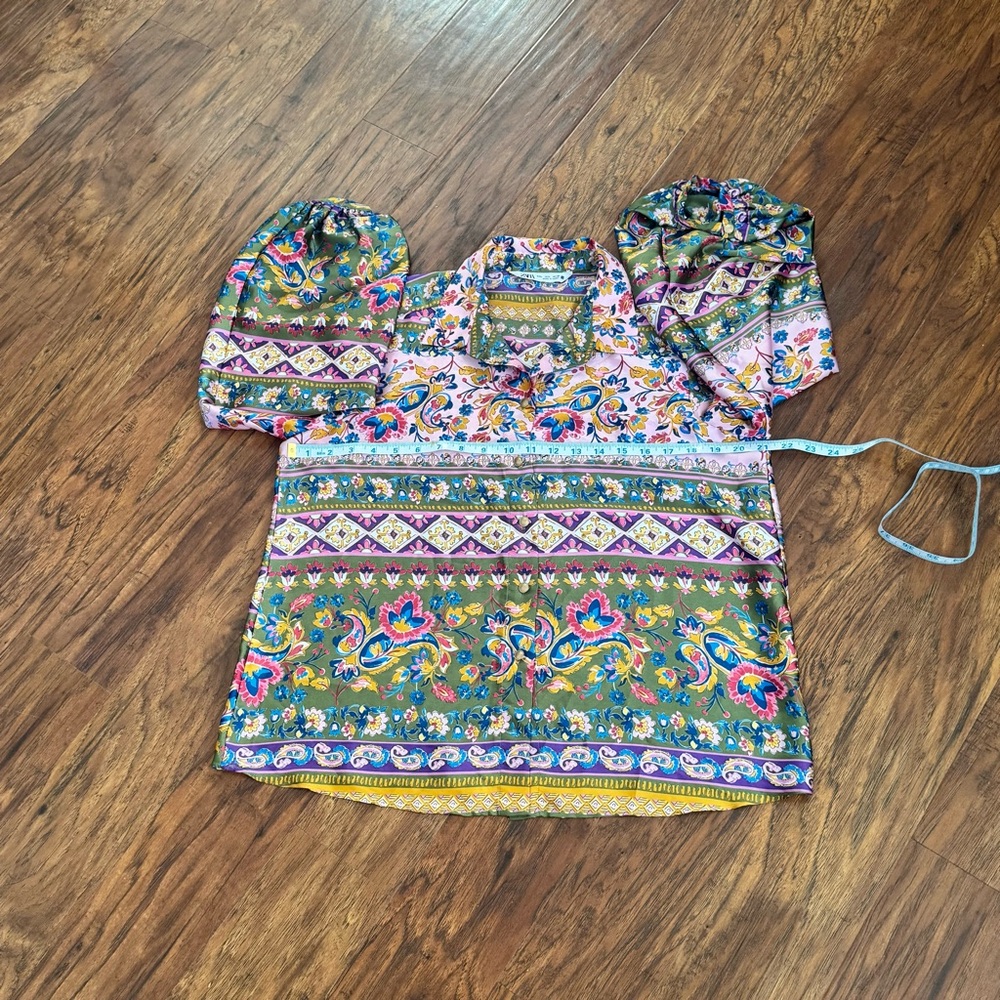 ZARA Satin Colorful Patterned Blouse Large - Picture 4 of 6